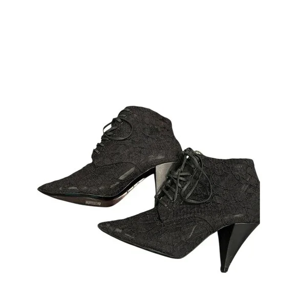 Saint Laurent Era 38 Black Lace Up Boots authentic - Picture 2 of 9